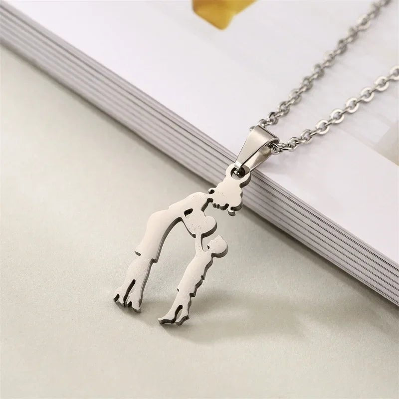 Collana Family - Lab07Official -